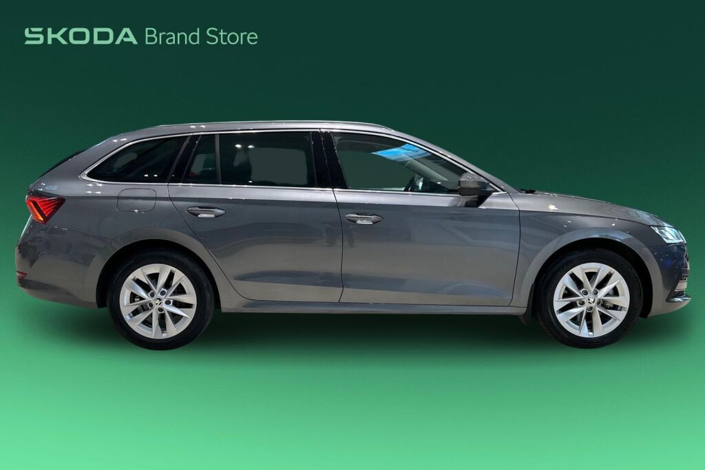 SKODA OCTAVIA 2024 Combi 1.4 TSI PHEV Style iV DSG Autom.