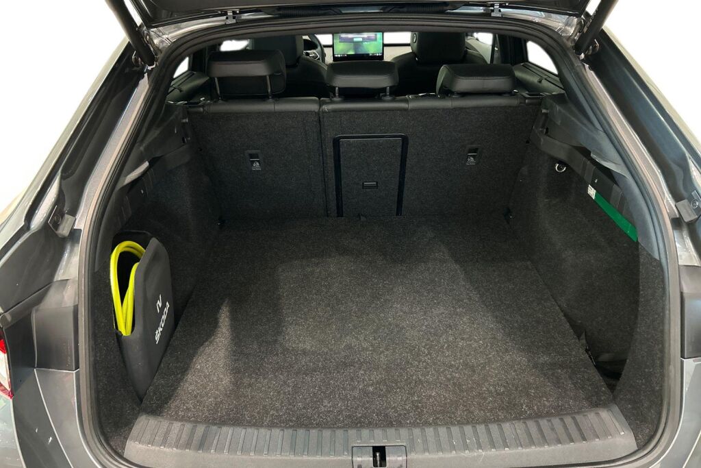Skoda Enyaq 2024 Coupe 85x 4x4 L&K BusinessLine