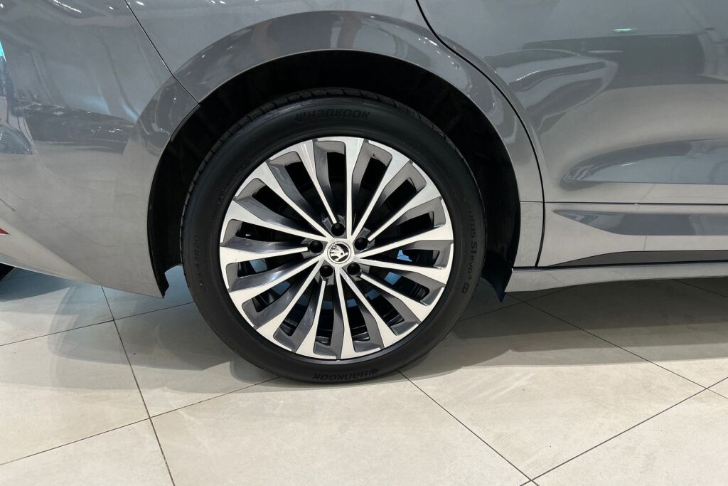 Skoda Enyaq 2024 Coupe 85x 4x4 L&K BusinessLine
