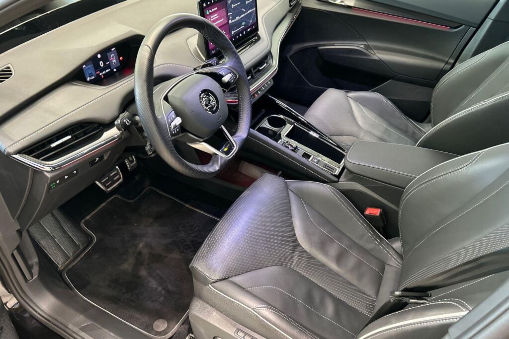 SKODA ENYAQ 2024 Coupe 85x 4x4 RS BusinessLine