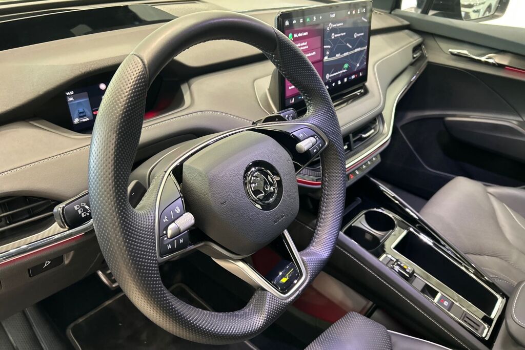 SKODA ENYAQ 2024 Coupe 85x 4x4 RS BusinessLine