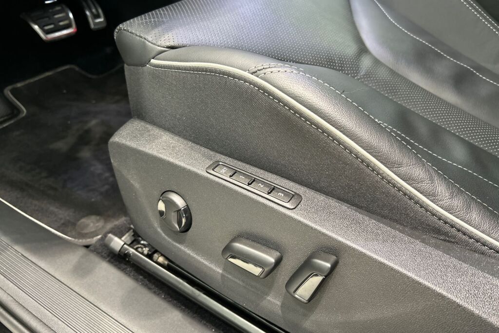 SKODA ENYAQ 2024 Coupe 85x 4x4 RS BusinessLine