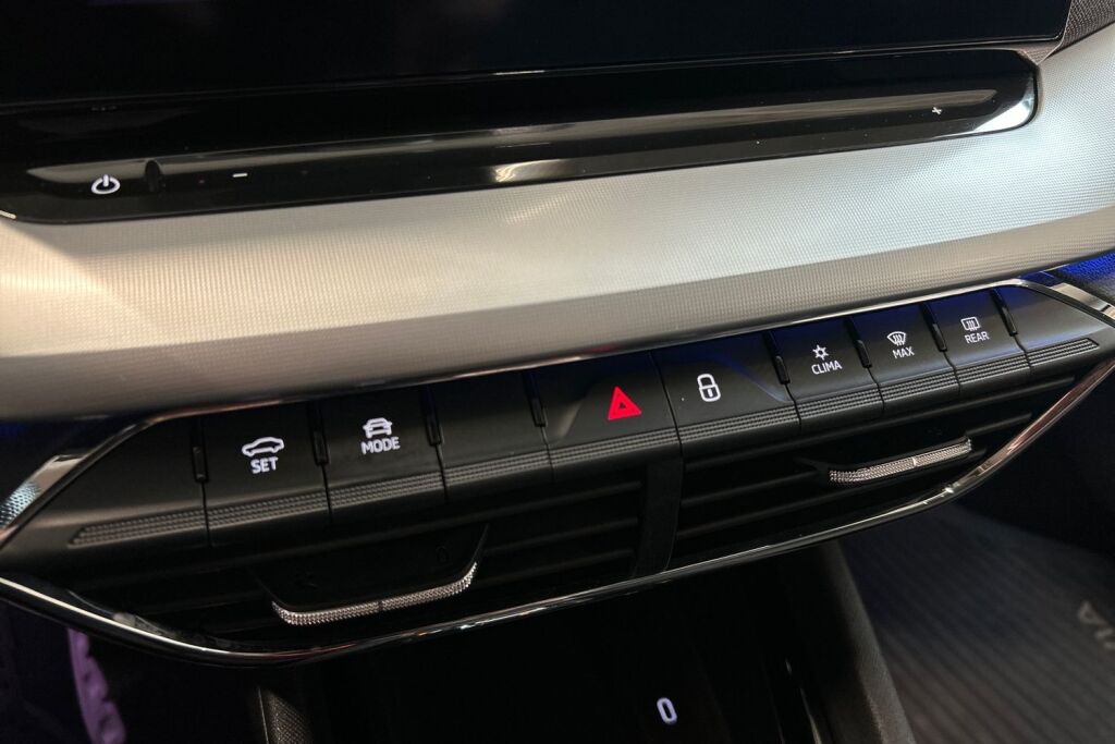 Skoda Octavia 2021 Combi 1.4 TSI PHEV Style iV DSG Autom.