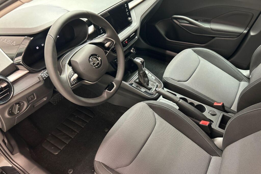 Skoda Fabia 2025 1.0 TSI 116 Selection DSG Autom.