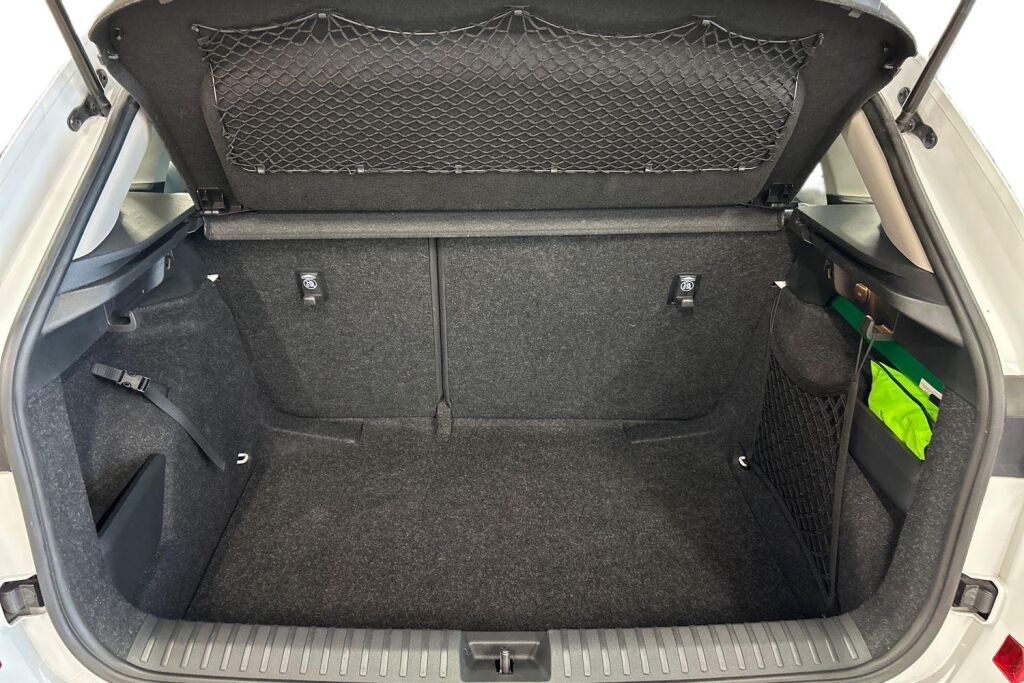 SKODA Kamiq 2024 1.0 TSI 116 Selection DSG Autom.