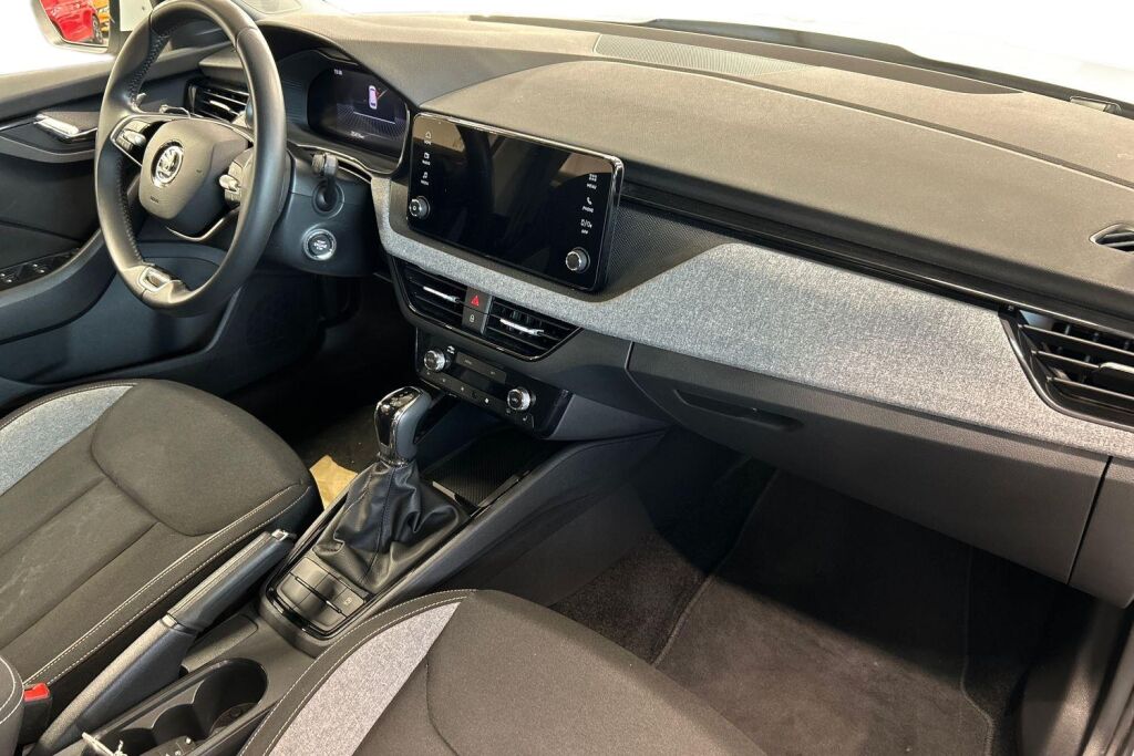SKODA Kamiq 2024 1.0 TSI 116 Selection DSG Autom.