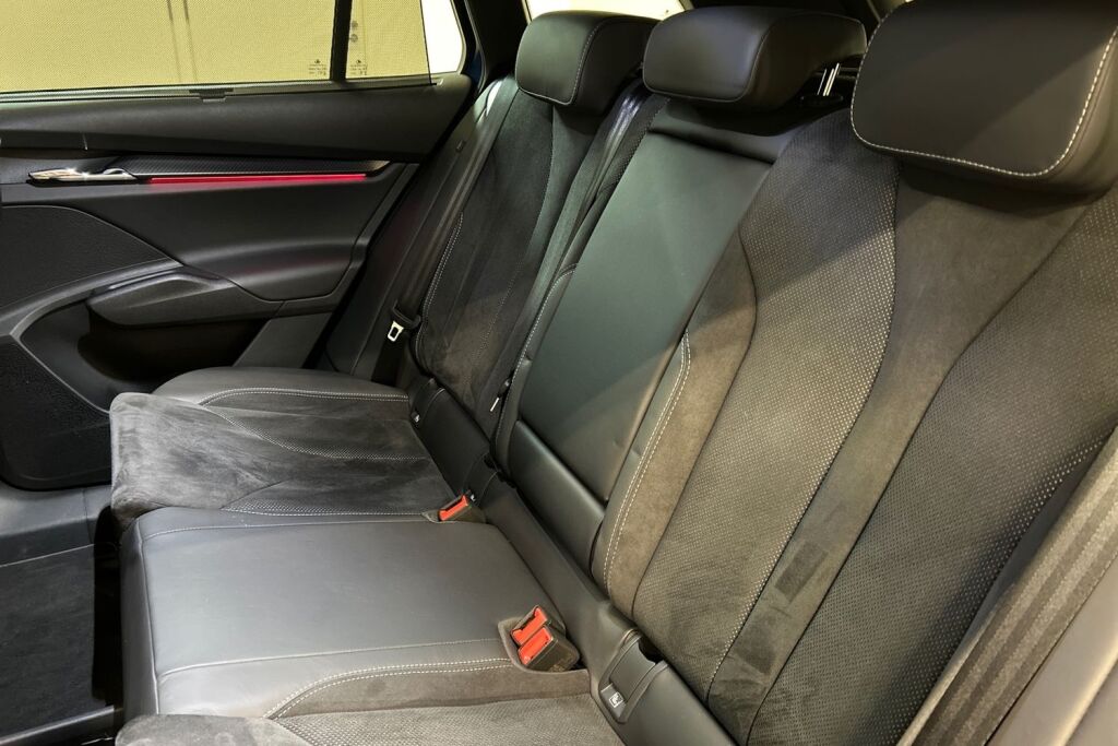 SKODA Enyaq iV 2025 85 SportLine Business 25 5AZQK2