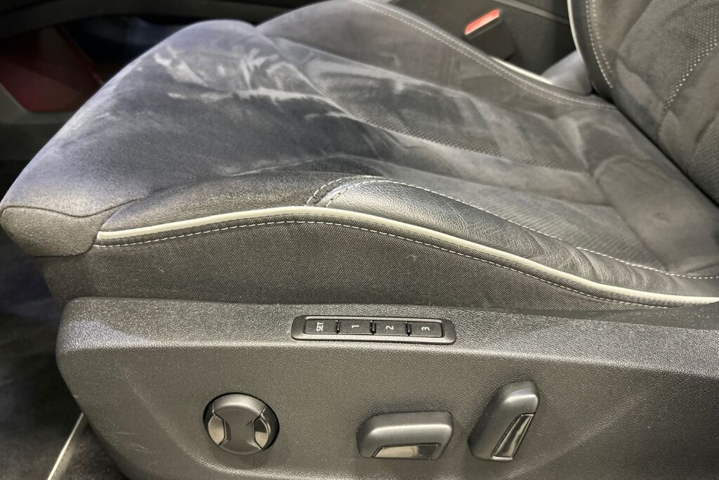 SKODA Enyaq iV 2025 85 SportLine Business 25 5AZQK2