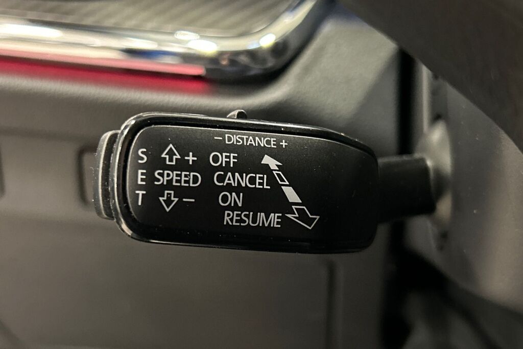 SKODA Enyaq iV 2025 85 SportLine Business 25 5AZQK2