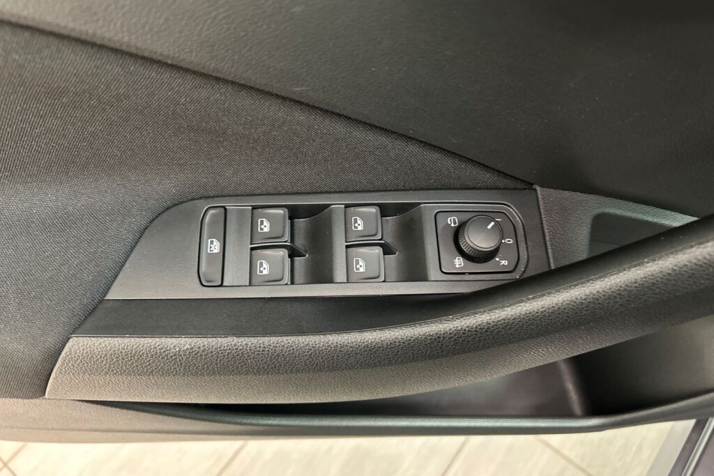 Skoda Kamiq 2024 1.0 TSI 116 Selection DSG Autom.