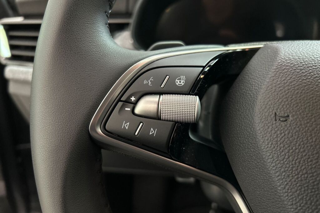 Skoda Kamiq 2024 1.0 TSI 116 Selection DSG Autom.