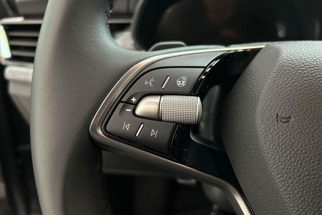 Skoda Kamiq 2024 1.0 TSI 116 Selection DSG Autom.