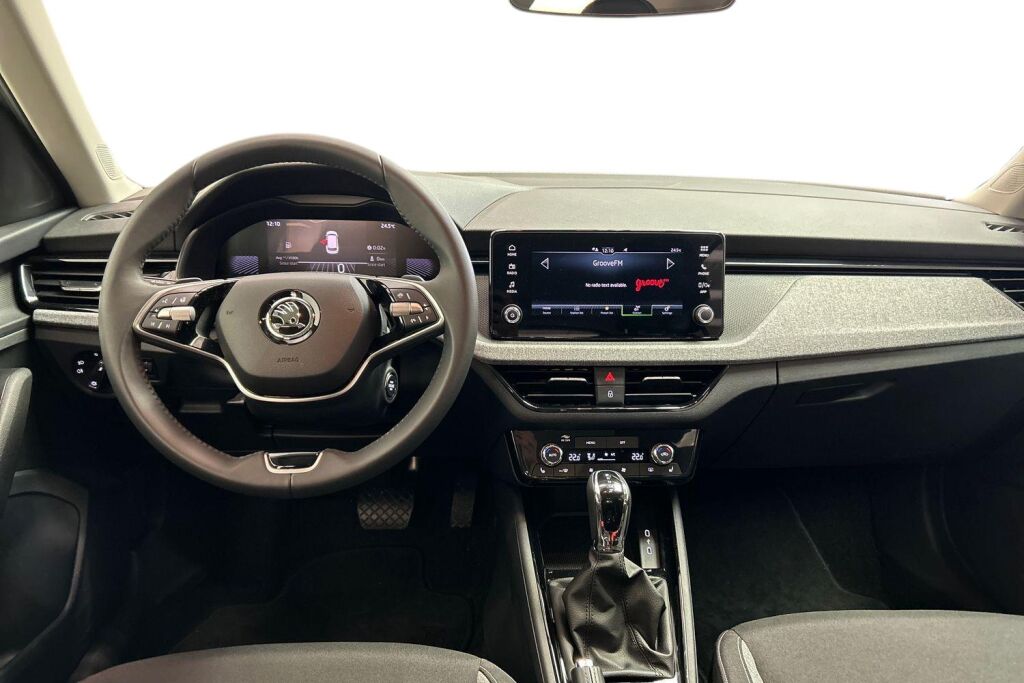 Skoda Kamiq 2024 1.0 TSI 116 Selection DSG Autom.