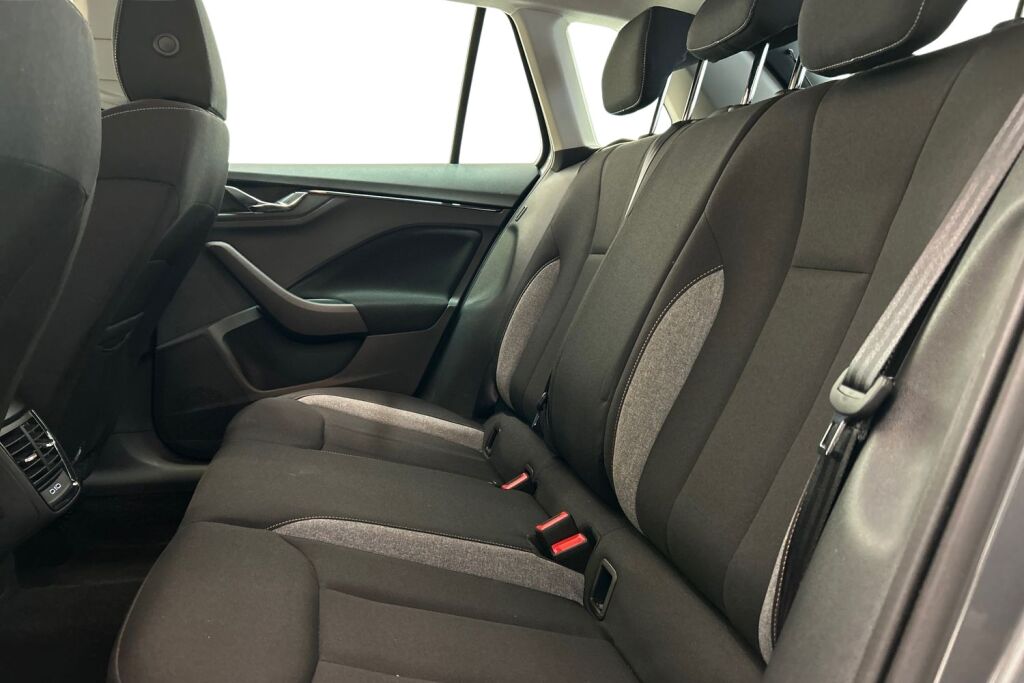 Skoda Kamiq 2024 1.0 TSI 116 Selection DSG Autom.