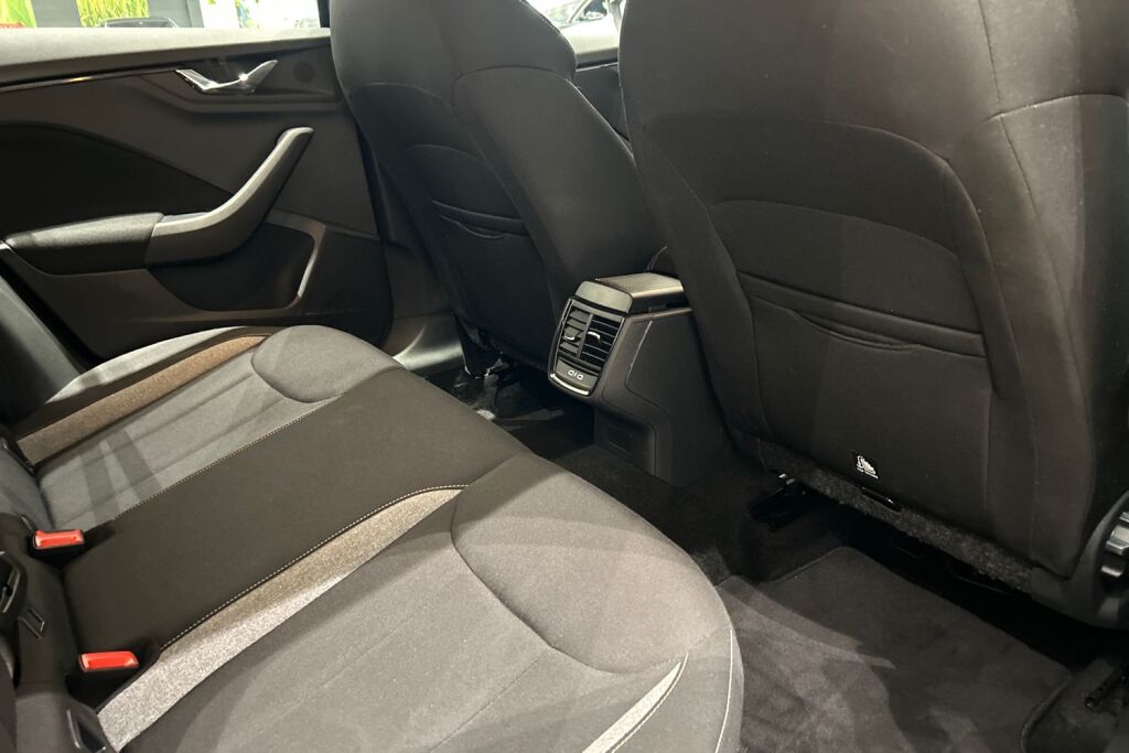 Skoda Kamiq 2024 1.0 TSI 116 Selection DSG Autom.