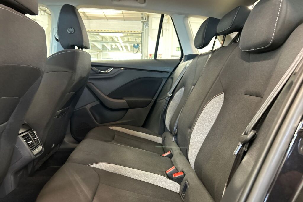 Skoda Kamiq 2024 1.0 TSI 116 Selection DSG Autom.