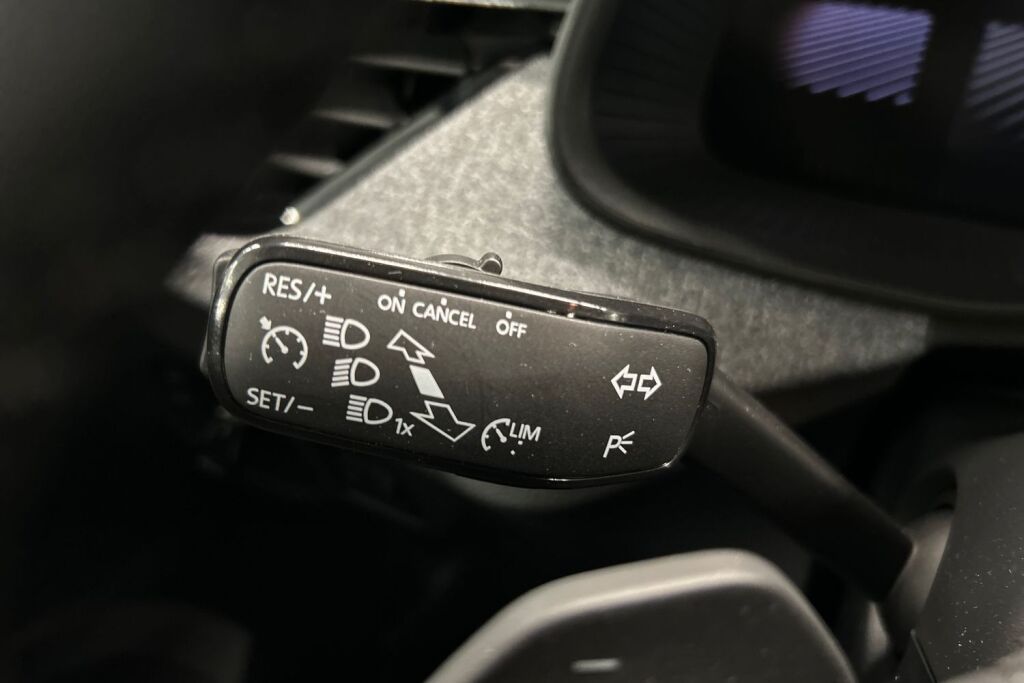 Skoda Kamiq 2024 1.0 TSI 116 Selection DSG Autom.
