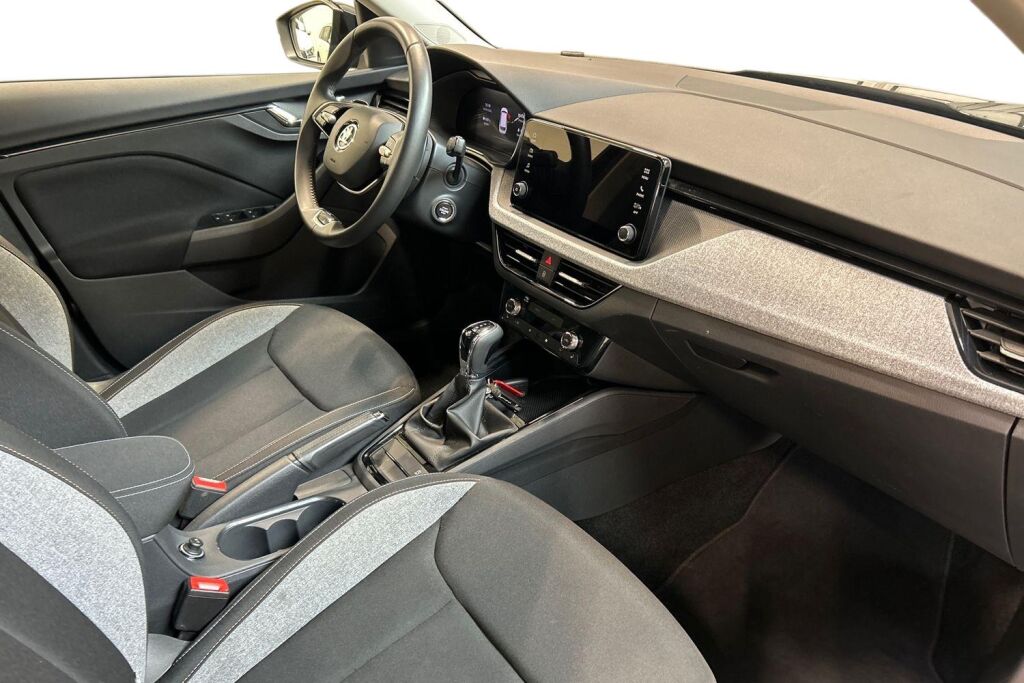 SKODA Kamiq 2024 1.0 TSI 116 Selection DSG Autom.