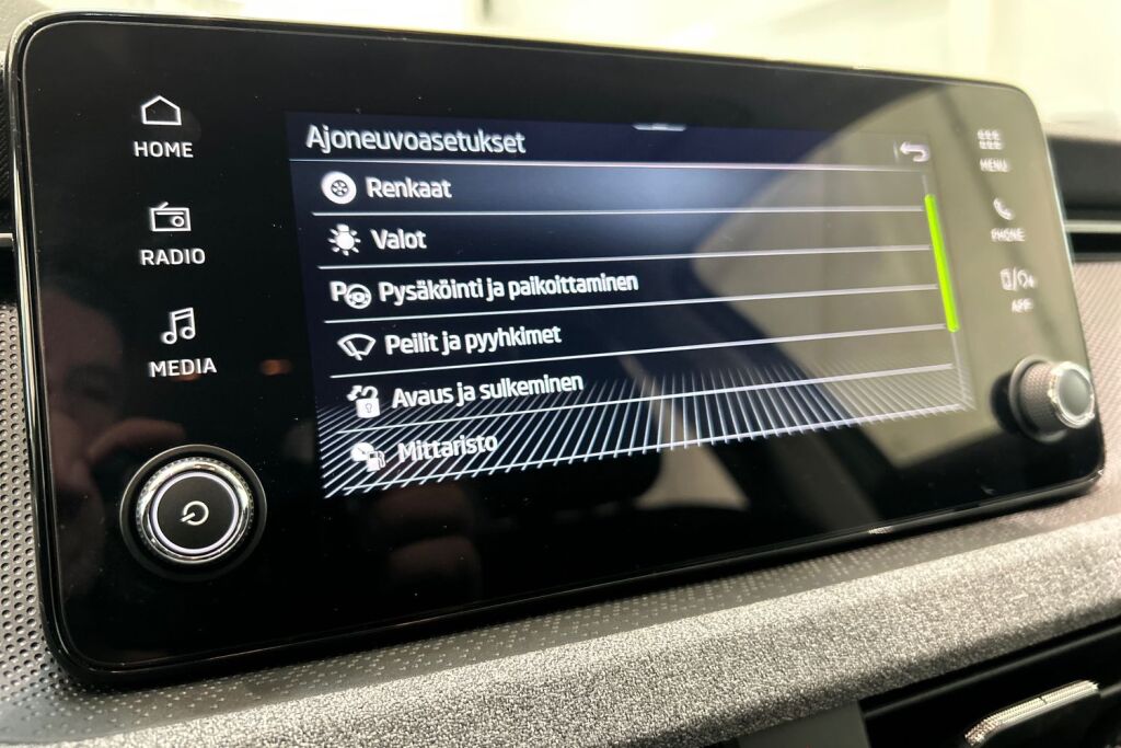 Skoda Kamiq 2024 1.0 TSI 116 Selection DSG Autom.
