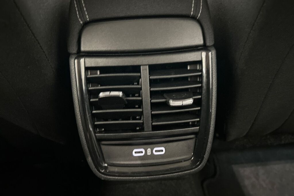SKODA KAMIQ 2024 1.0 TSI 116 Selection DSG Autom.