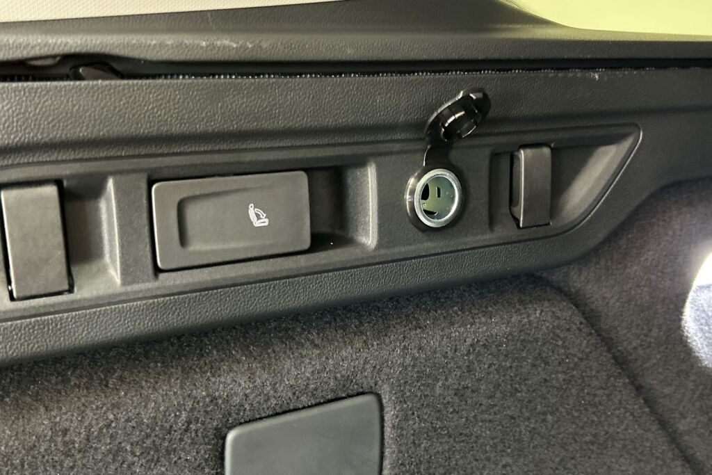 Skoda Superb 2025 Combi 1.5 TSI PHEV Style DSG Autom.