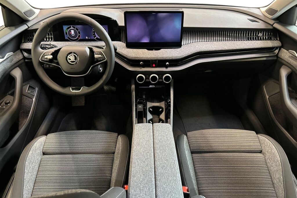 Skoda Superb 2025 Combi 1.5 TSI PHEV Style DSG Autom.