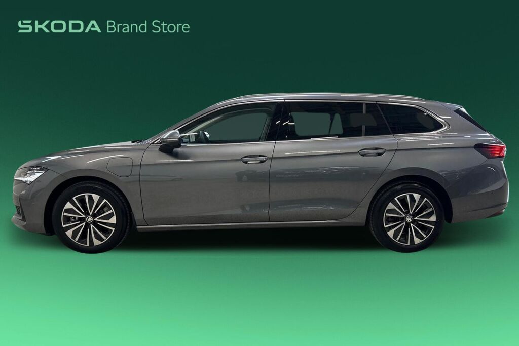 Skoda Superb 2025 Combi 1.5 TSI PHEV Style DSG Autom.