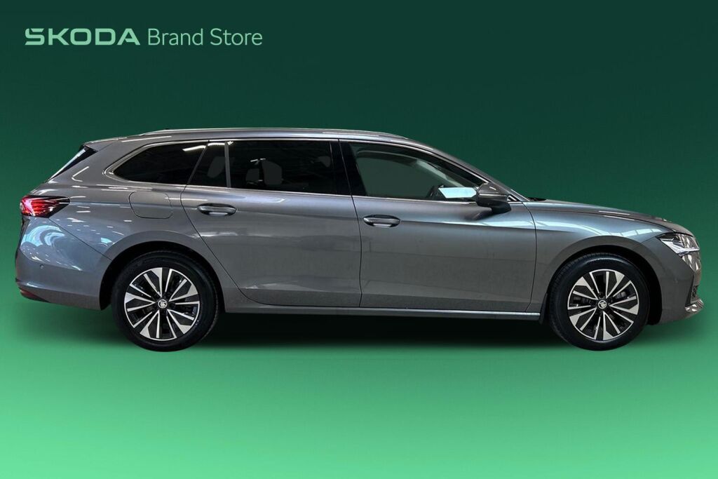 Skoda Superb 2025 Combi 1.5 TSI PHEV Style DSG Autom.