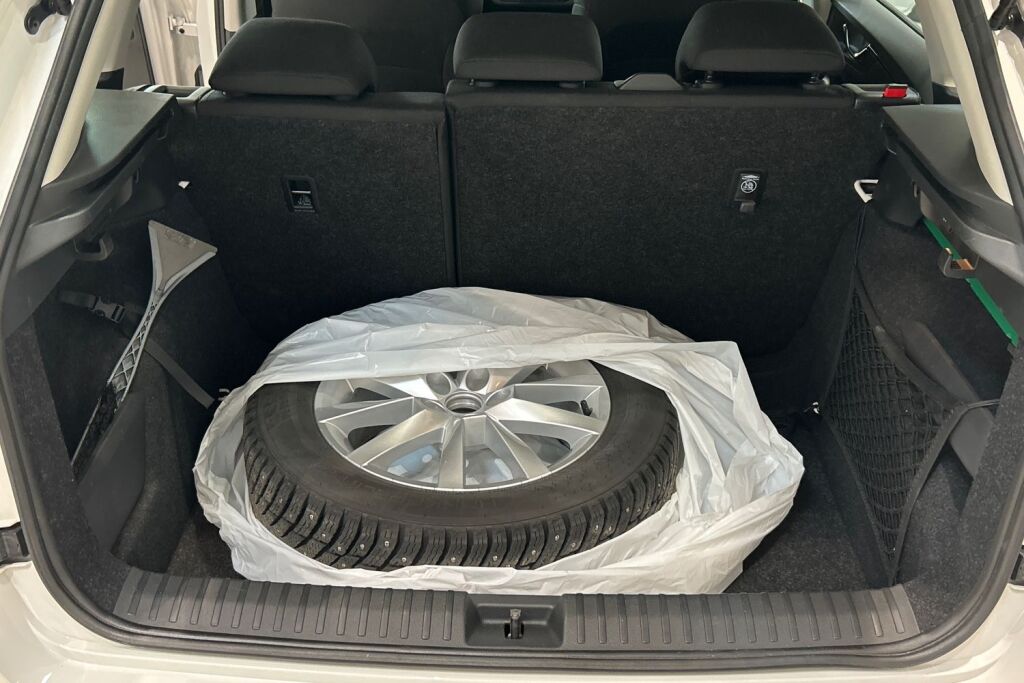 Skoda Kamiq 2024 1.0 TSI 116 Selection DSG Autom.