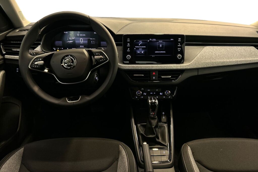 Skoda Kamiq 2024 1.0 TSI 116 Selection DSG Autom.
