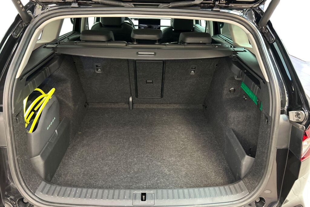 Skoda Enyaq 2024 85x 4x4 Style BusinessLine