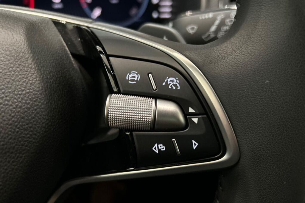 Skoda Karoq 2026 1.5 TSI Style DSG Autom.