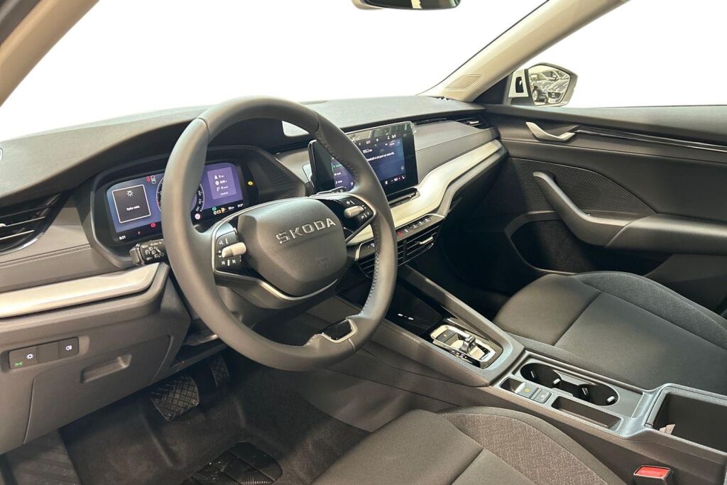 Skoda Octavia 2026 OCTAVIA Farmari (AC) 5ov 1498cm3 A
