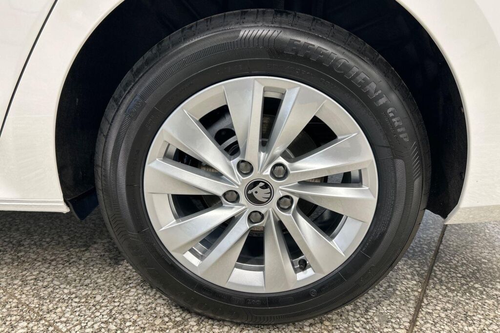 Skoda Octavia 2026 OCTAVIA Farmari (AC) 5ov 1498cm3 A