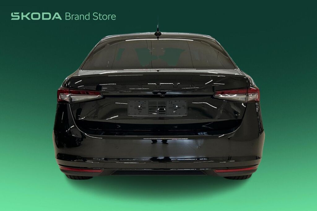 Skoda Superb 2026 1.5 TSI PHEV 272 SportLine Explore DSG Autom.