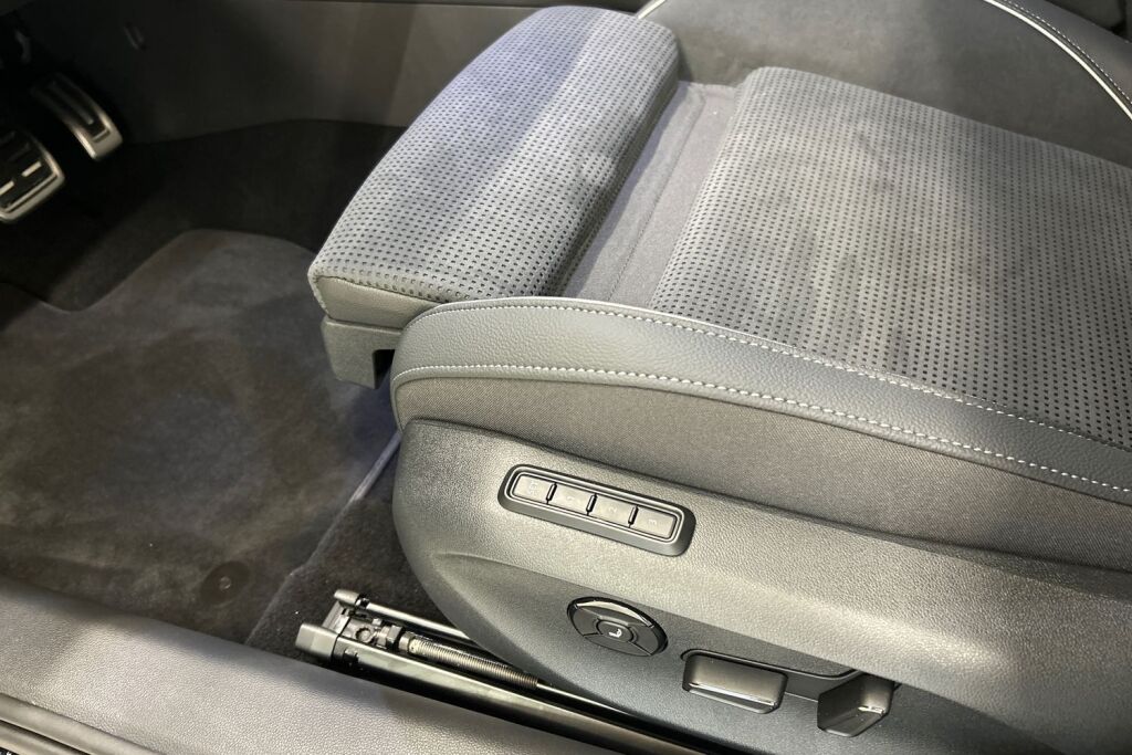 Skoda Superb 2026 1.5 TSI PHEV 272 SportLine Explore DSG Autom.