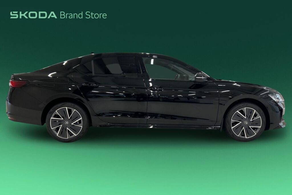 Skoda Superb 2026 1.5 TSI PHEV 272 SportLine Explore DSG Autom.
