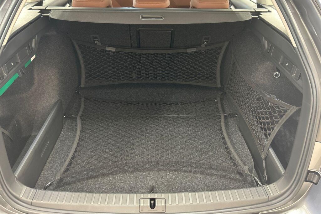 Skoda Octavia 2026 Combi 2.0 TSI 204 4x4 Selection DSG Autom.