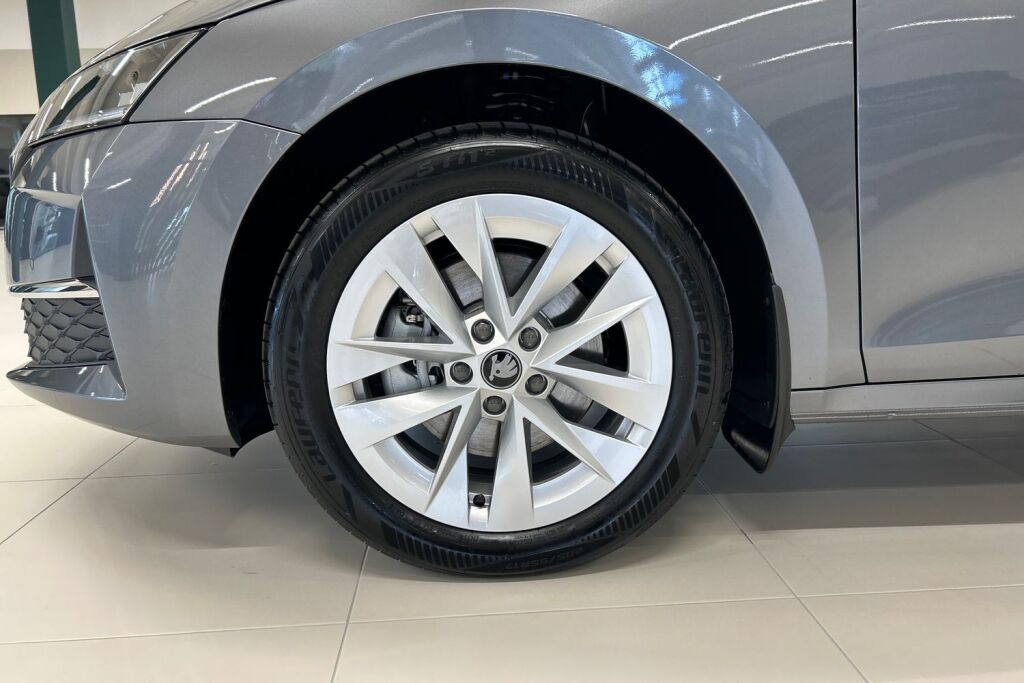 Skoda Octavia 2026 Combi 2.0 TSI 204 4x4 Selection DSG Autom.
