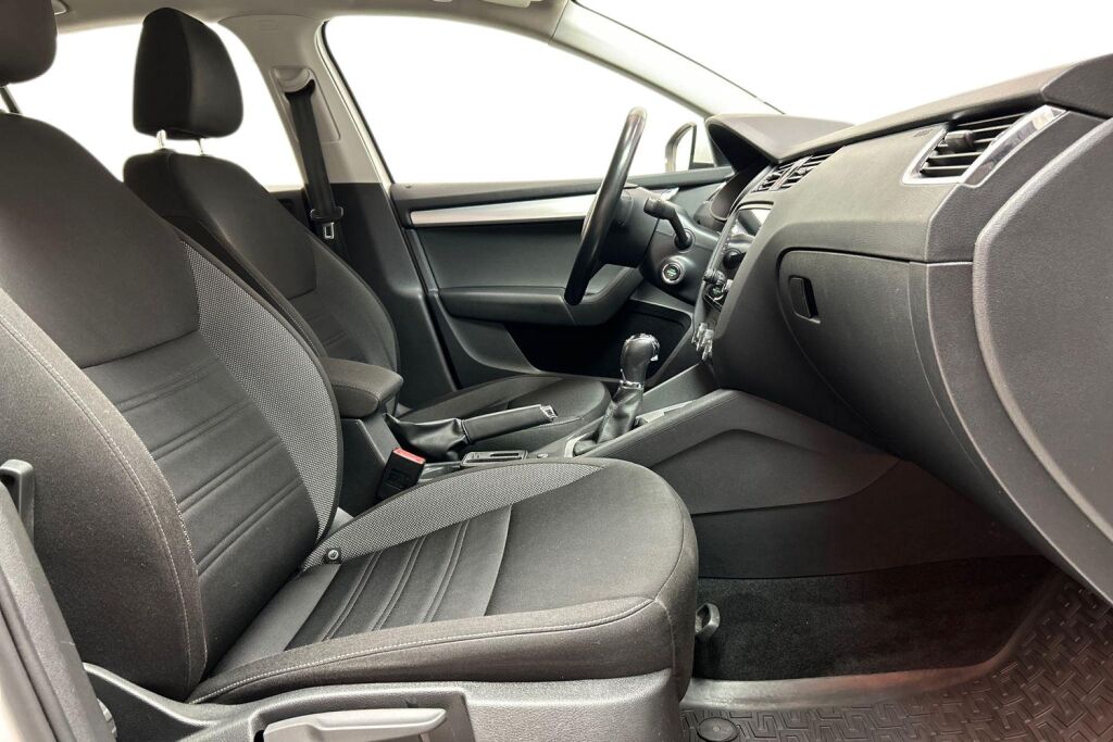 SKODA Octavia 2019 2,0 TDI 184 4x4 Ambition DSG Autom.