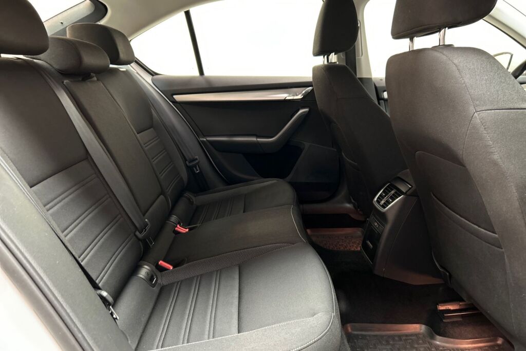 SKODA Octavia 2019 2,0 TDI 184 4x4 Ambition DSG Autom.