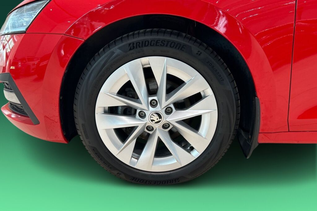 SKODA OCTAVIA 2021 1,5 TSI Ambition eTEC DSG Autom.