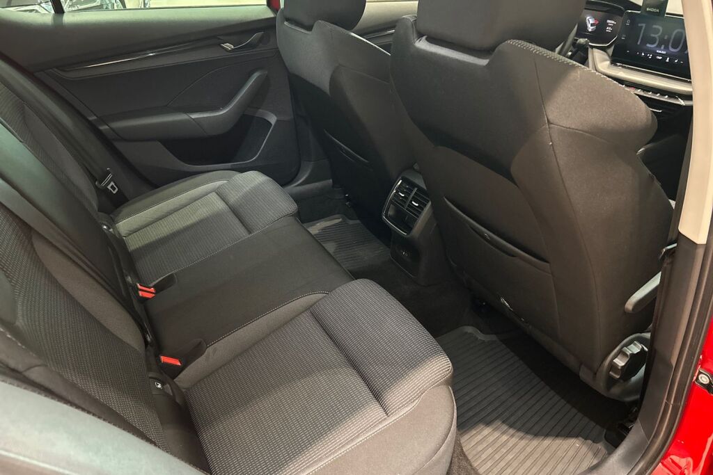 SKODA OCTAVIA 2021 1,5 TSI Ambition eTEC DSG Autom.