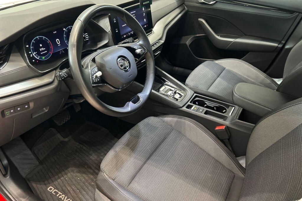 SKODA OCTAVIA 2021 1,5 TSI Ambition eTEC DSG Autom.