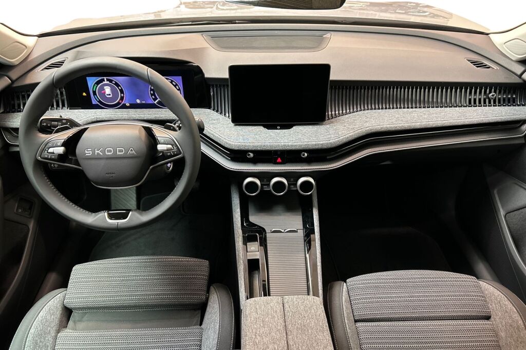 Skoda Superb 2025 Combi 1.5 TSI PHEV Selection DSG Autom.