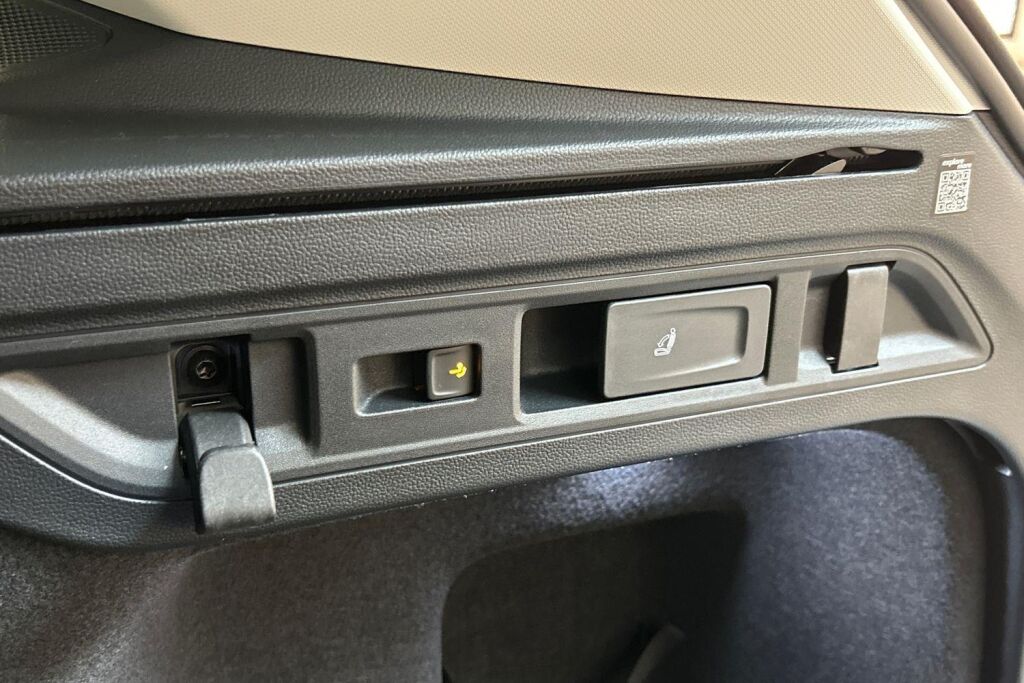 Skoda Superb 2026 Combi 1.5 TSI PHEV Selection DSG Autom.