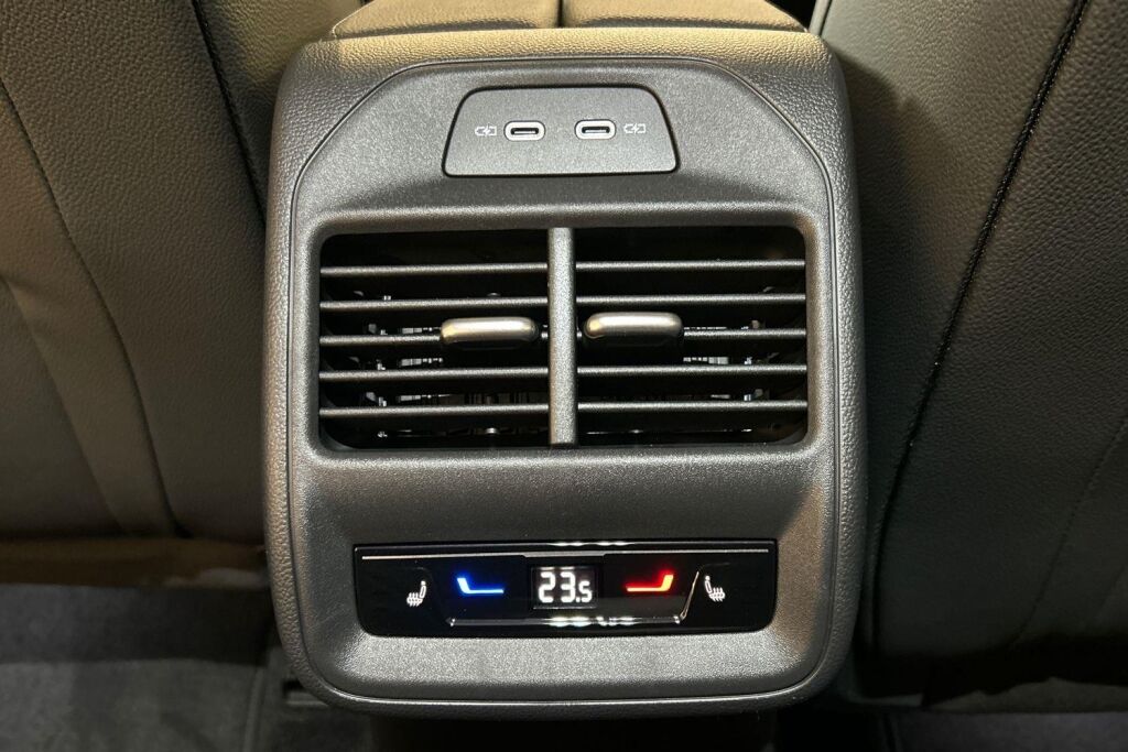 Skoda Superb 2026 Combi 1.5 TSI PHEV Selection DSG Autom.