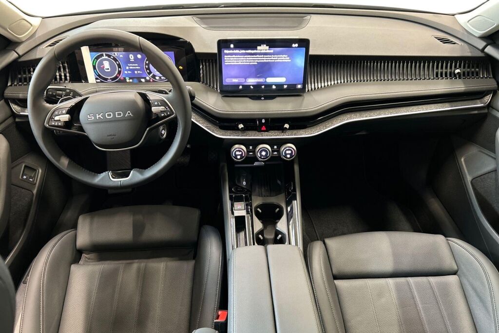 Skoda Superb 2026 Combi 1.5 TSI PHEV Selection DSG Autom.