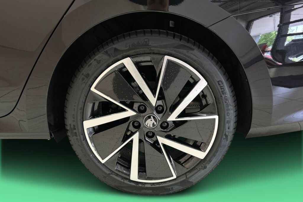 Skoda Octavia 2025 1.5 TSI 150 SportLine eTEC DSG Autom.