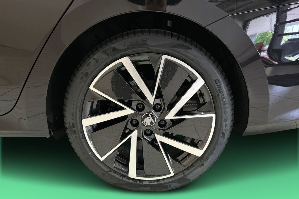 Skoda Octavia 2025 1.5 TSI 150 SportLine eTEC DSG Autom.